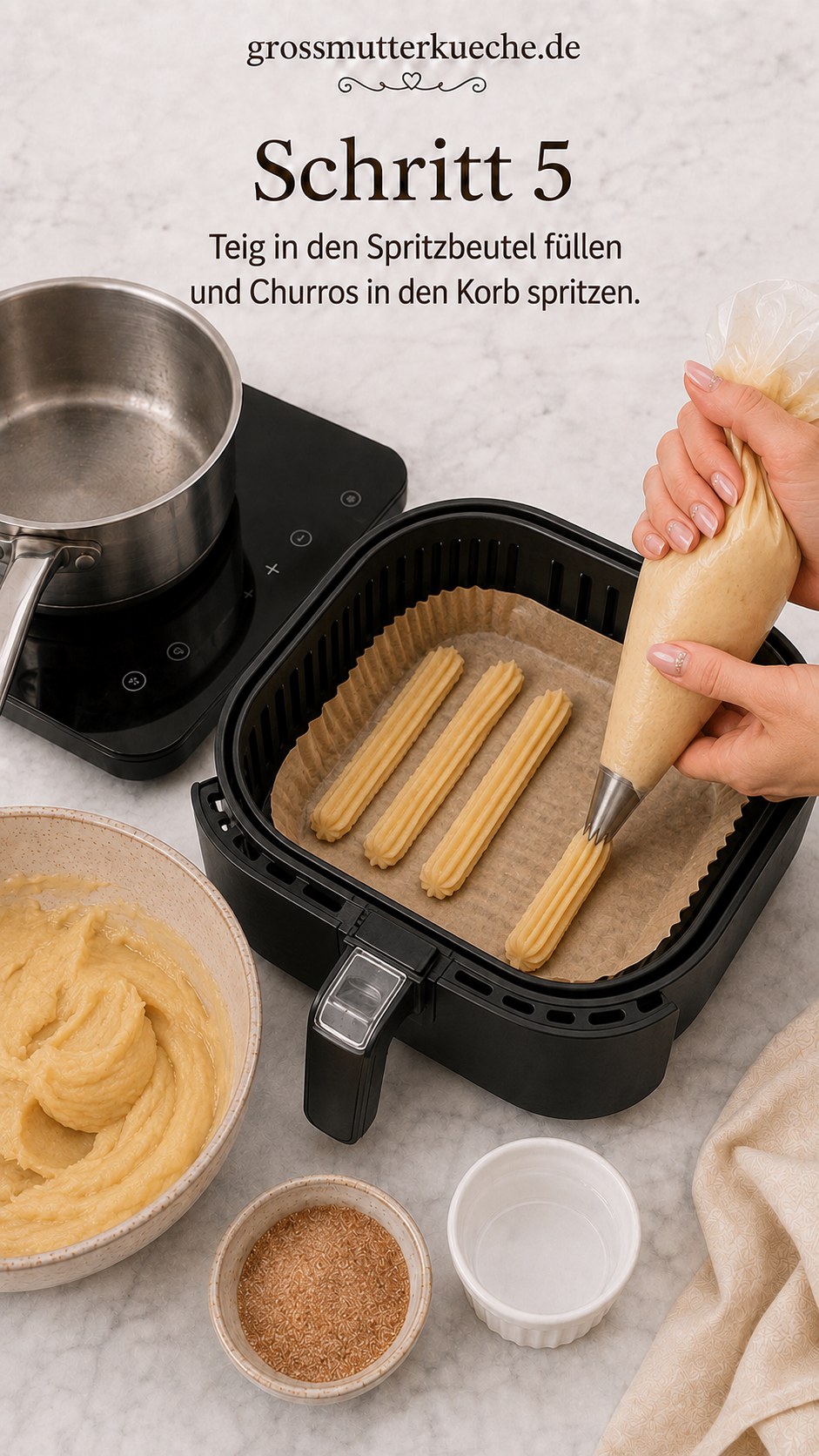 Teig wird mit Spritzbeutel in den Airfryer-Korb für Churros mit Schokoladensauce gespritzt