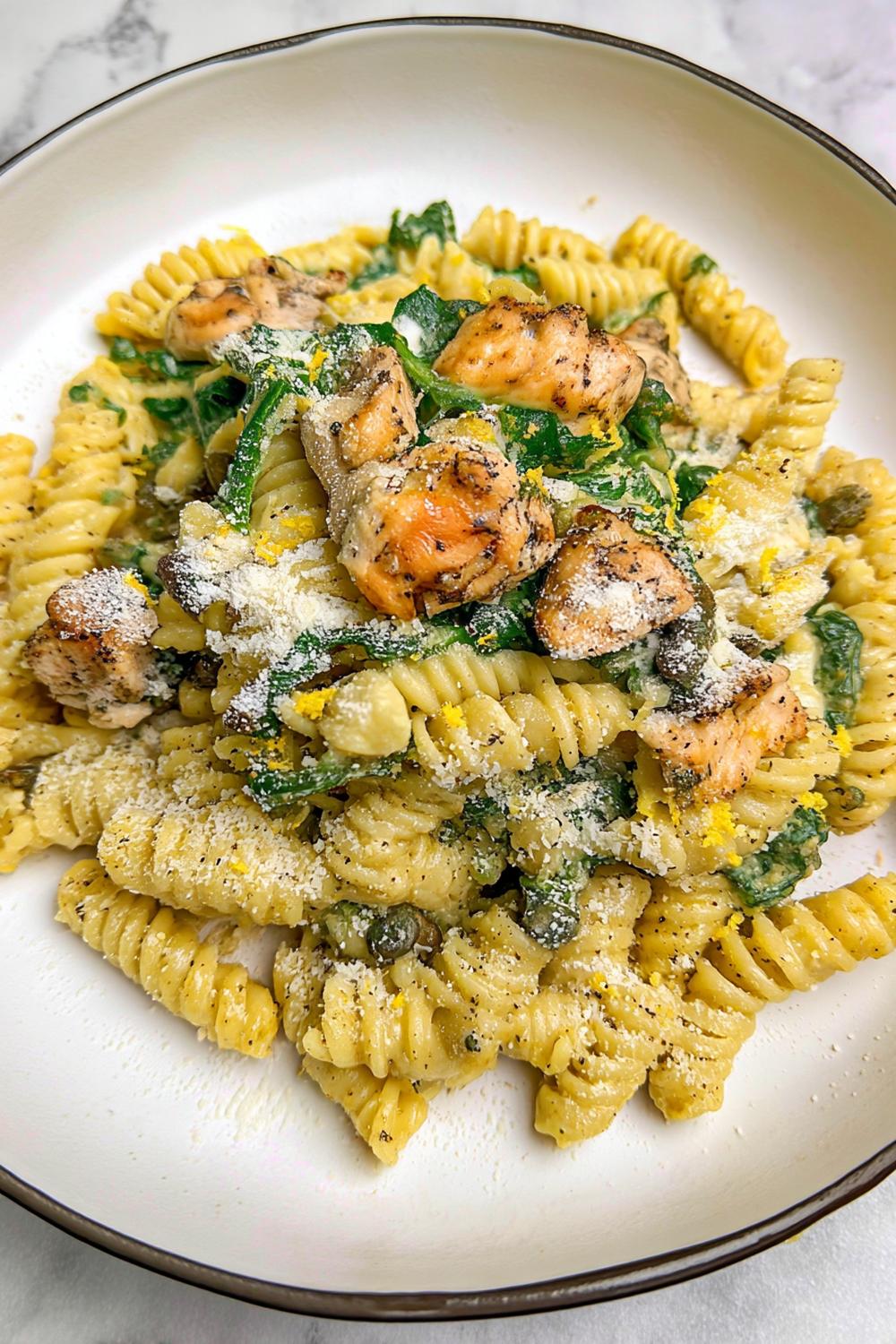 Fusilli mit Garnelen-Spinat