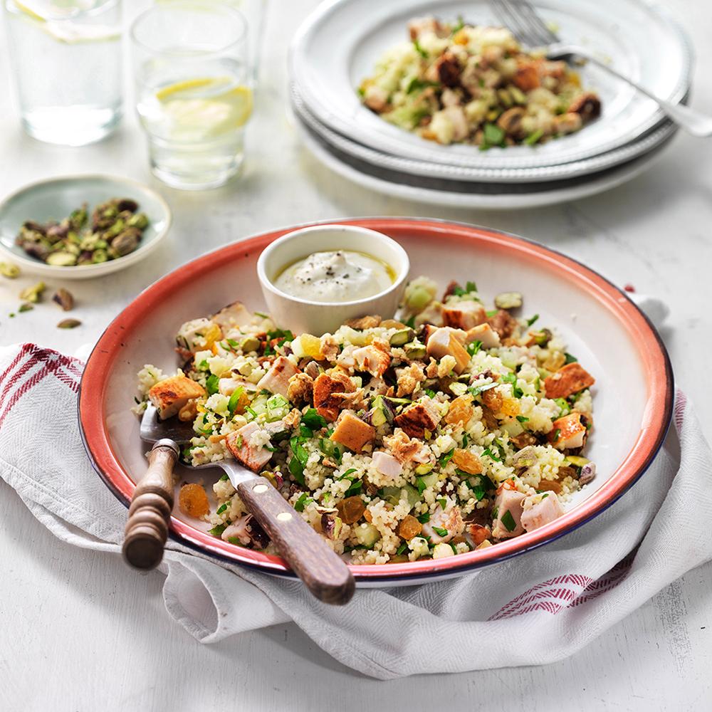 Hähnchen-Couscous-Salat mit Joghurt-Dressing
