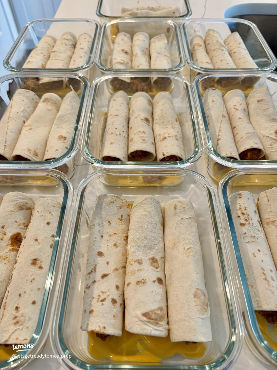 Burrito Bake Portionen in Meal Prep Boxen