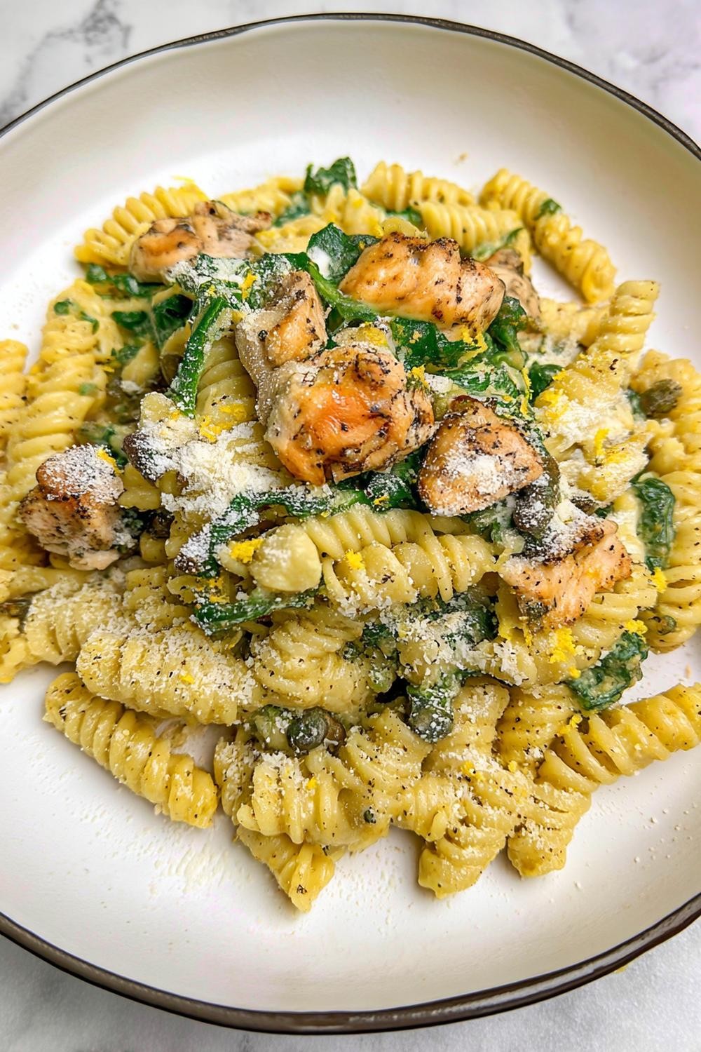 Fusilli mit Garnelen-Spinat