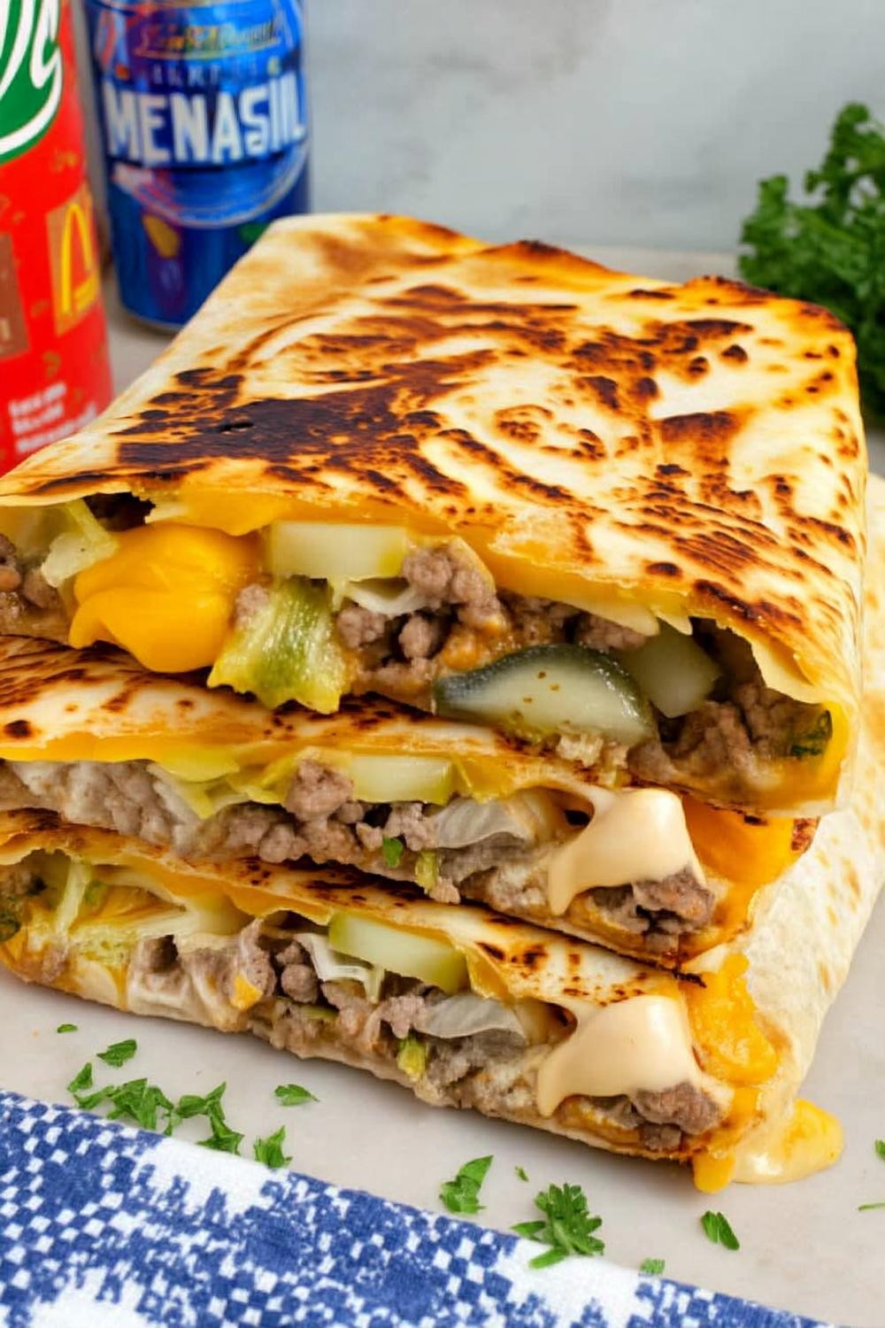 Perfekt gestapelte Wrap-Hälften