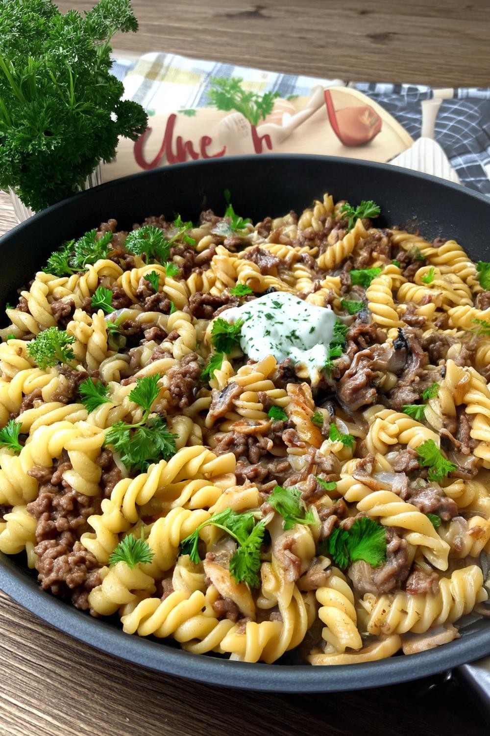 Fusilli mit cremiger Fleischsauce