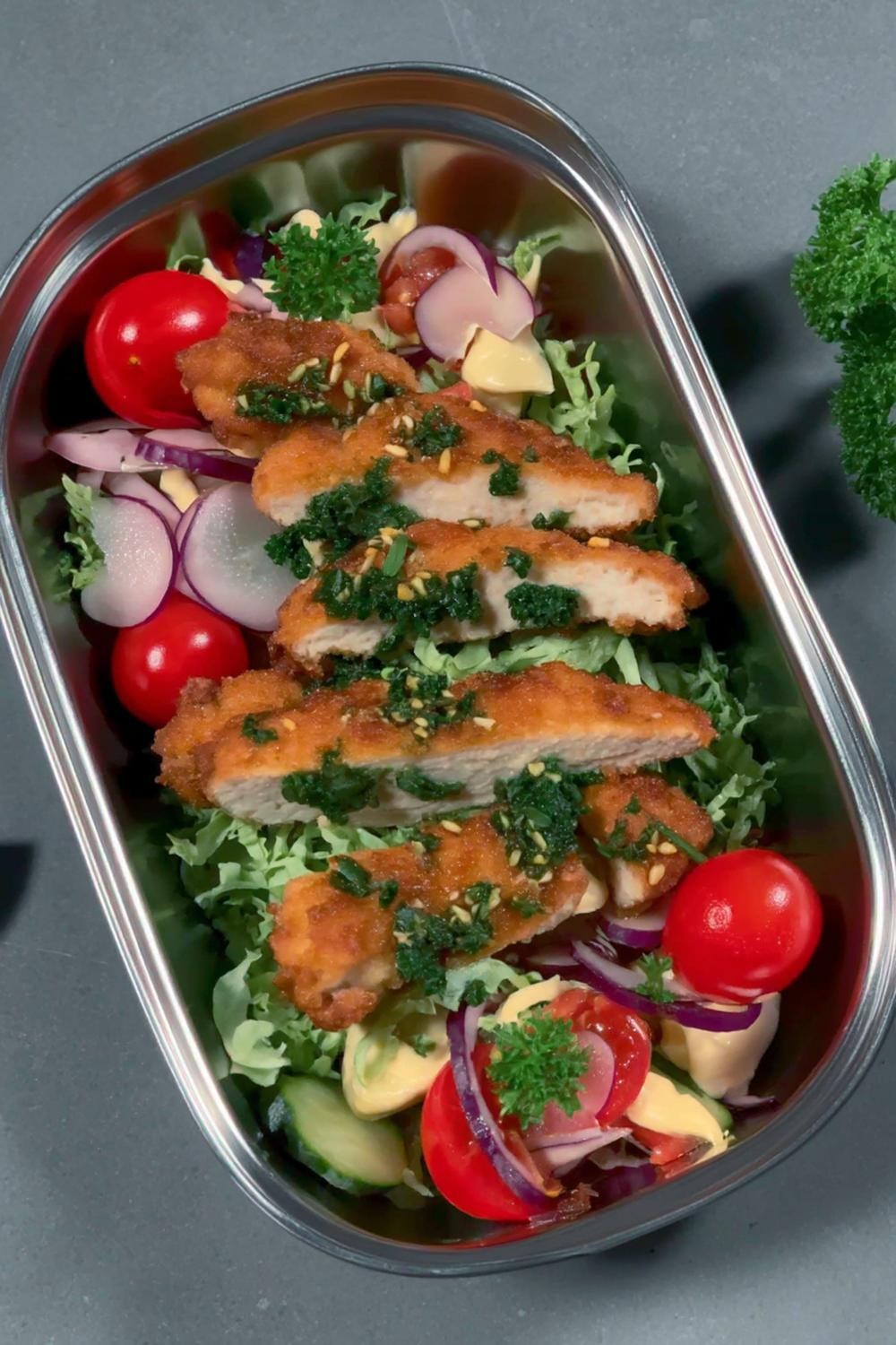 Knuspriger Hähnchen-Salat