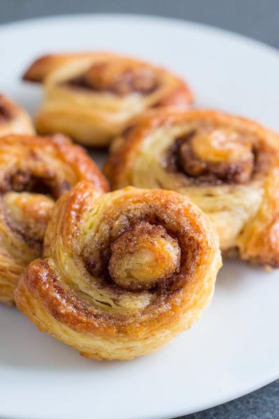 22. Blitz-Blätterteig-Schnecken für Backen Rezepte schnell und einfach mit Zimtzucker