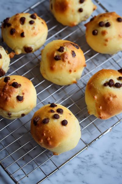 32. Airfryer-Hafer-Schoko-Cookies für gesunde airfryer rezepte backen mit weichem Kern und Kakaoduft