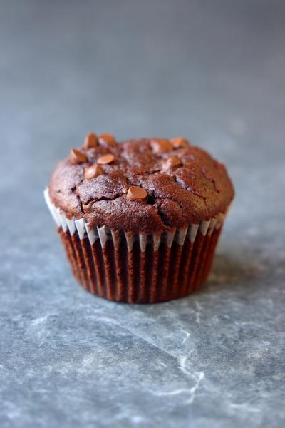 13. Mandel-Zitronen-Muffins für Glutenfreie Rezepte Backen Muffins mit heller Krume und gerösteten Mandeln