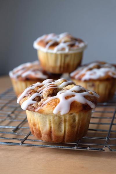 6. Birne-Walnuss-Muffins für Herbst Rezepte Backen Muffins mit nussigem Crunch und saftigen Birnenspalten