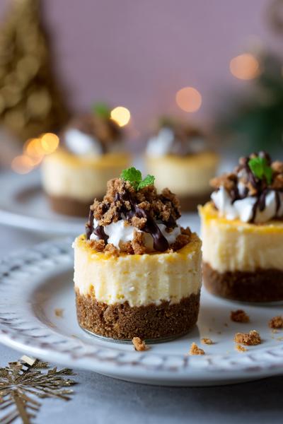 17. Mini-Cheesecake mit Lebkuchenboden for dessert rezepte einfach weihnachten backen ideas