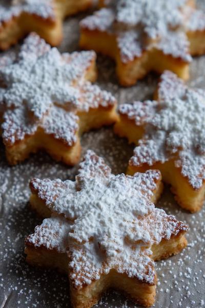 6. Kokos-Mandel-Makronen auf Oblaten in Backen Weihnachten Rezepte-Stil