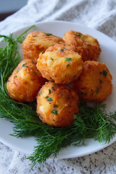 21. Kartoffel-Karotten-Kroketten mit Käsekern for rezepte mit karotten und kartoffeln ideas