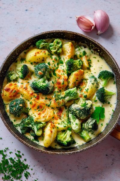 20. Kartoffel-Wedges aus dem Ofen mit Paprika-Dip for vegetarische rezepte abendessen mit kartoffeln ideas