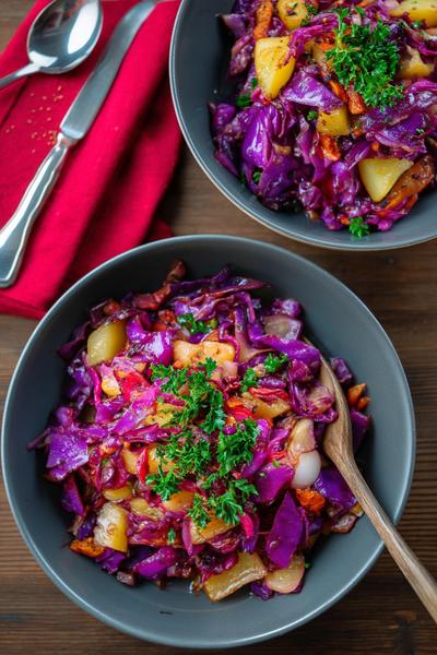 6. Kartoffel-Bowl mit Rote Bete und Tahini for rezepte mit kartoffeln vegetarisch gesund ideas