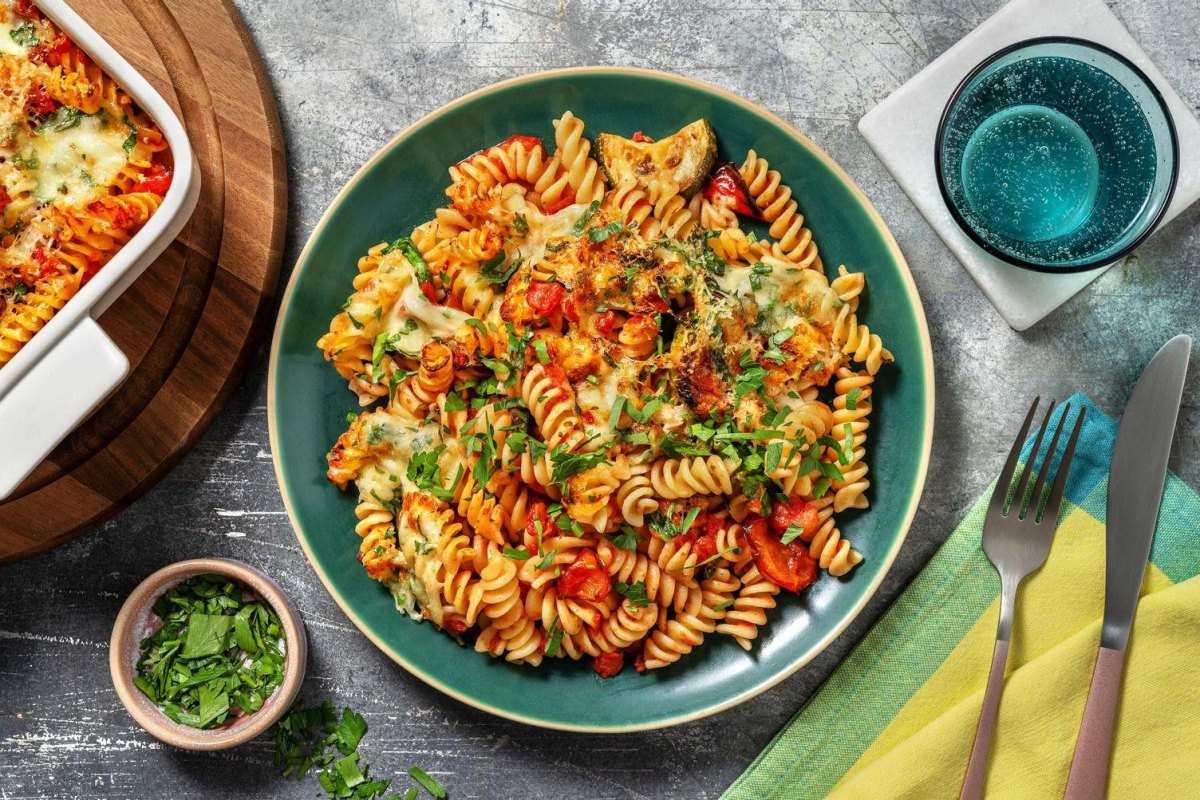 Servierfertige vegetarische Ofenpasta