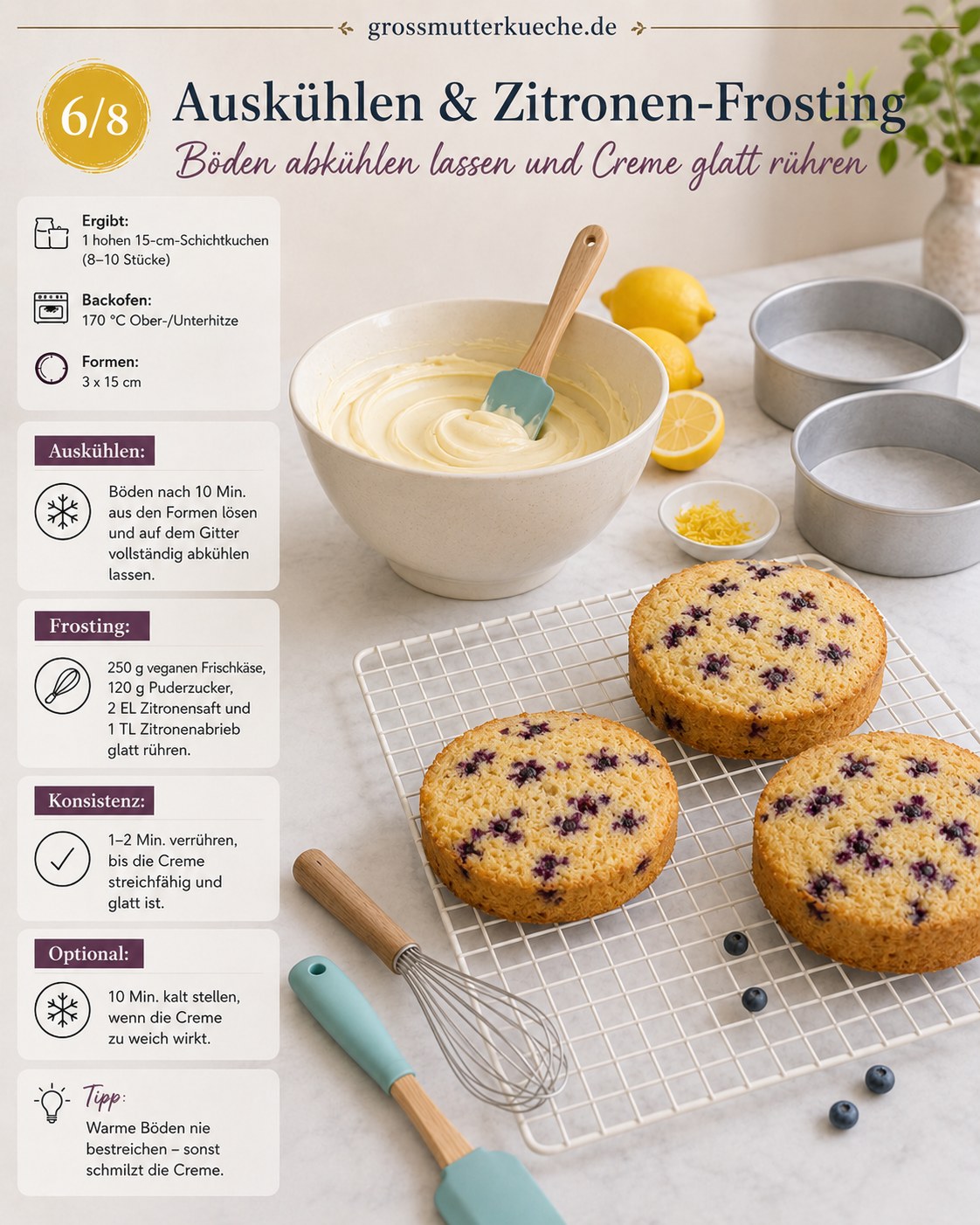 Ausgekühlte Kuchenböden und cremiges Zitronen-Frosting für die vegane Lemon Blueberry Torte